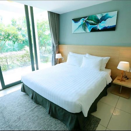 Okinawa Villas And Beach Club - Oceanami Resort ลองไห่ ภายนอก รูปภาพ