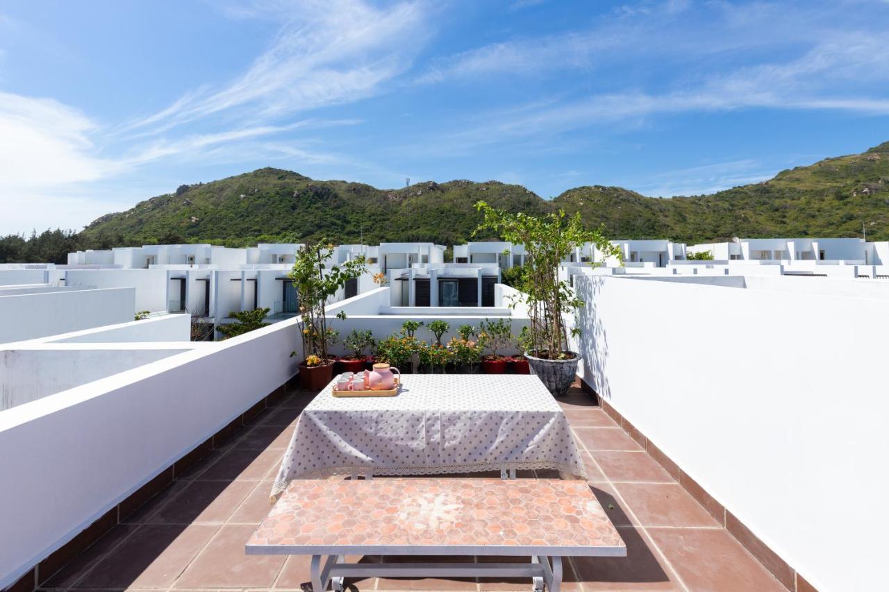Okinawa Villas And Beach Club - Oceanami Resort ลองไห่ ภายนอก รูปภาพ