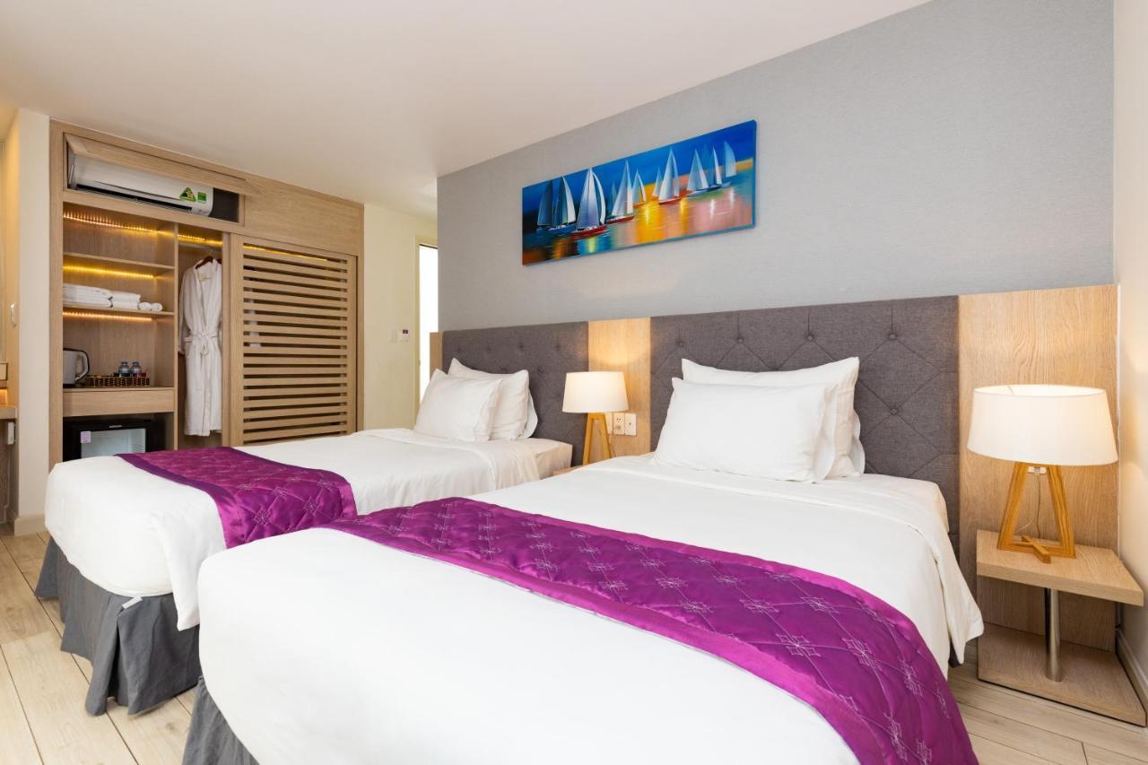 Okinawa Villas And Beach Club - Oceanami Resort ลองไห่ ภายนอก รูปภาพ