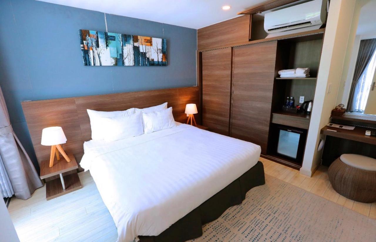 Okinawa Villas And Beach Club - Oceanami Resort ลองไห่ ภายนอก รูปภาพ