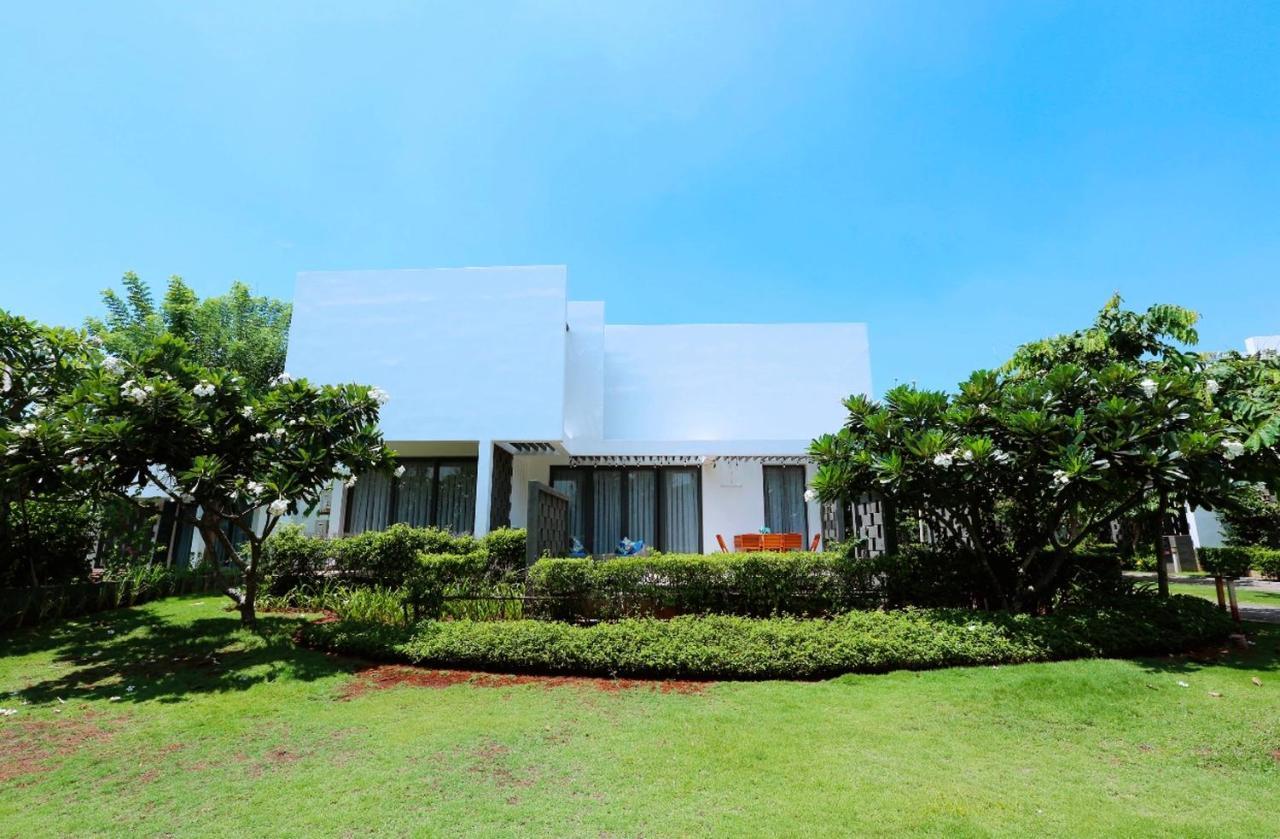 Okinawa Villas And Beach Club - Oceanami Resort ลองไห่ ภายนอก รูปภาพ